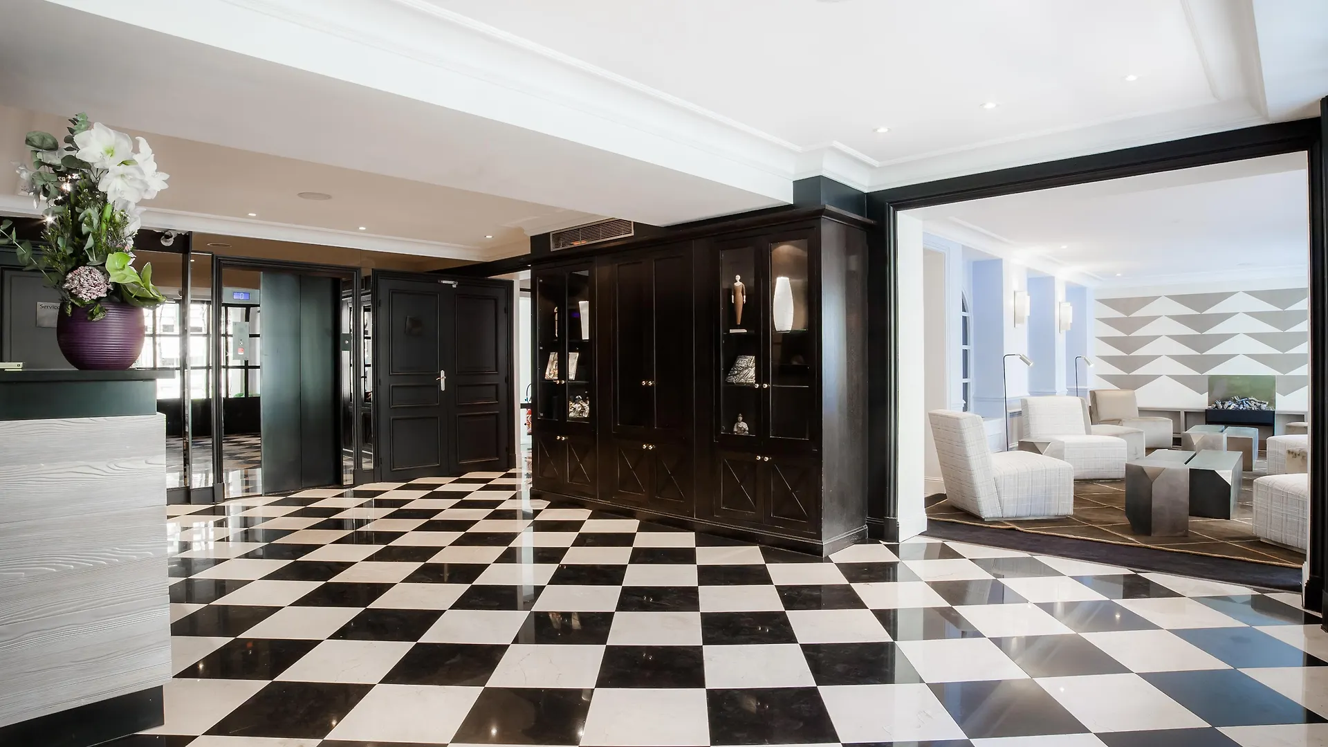 Le Royal Rive Gauche Hotel