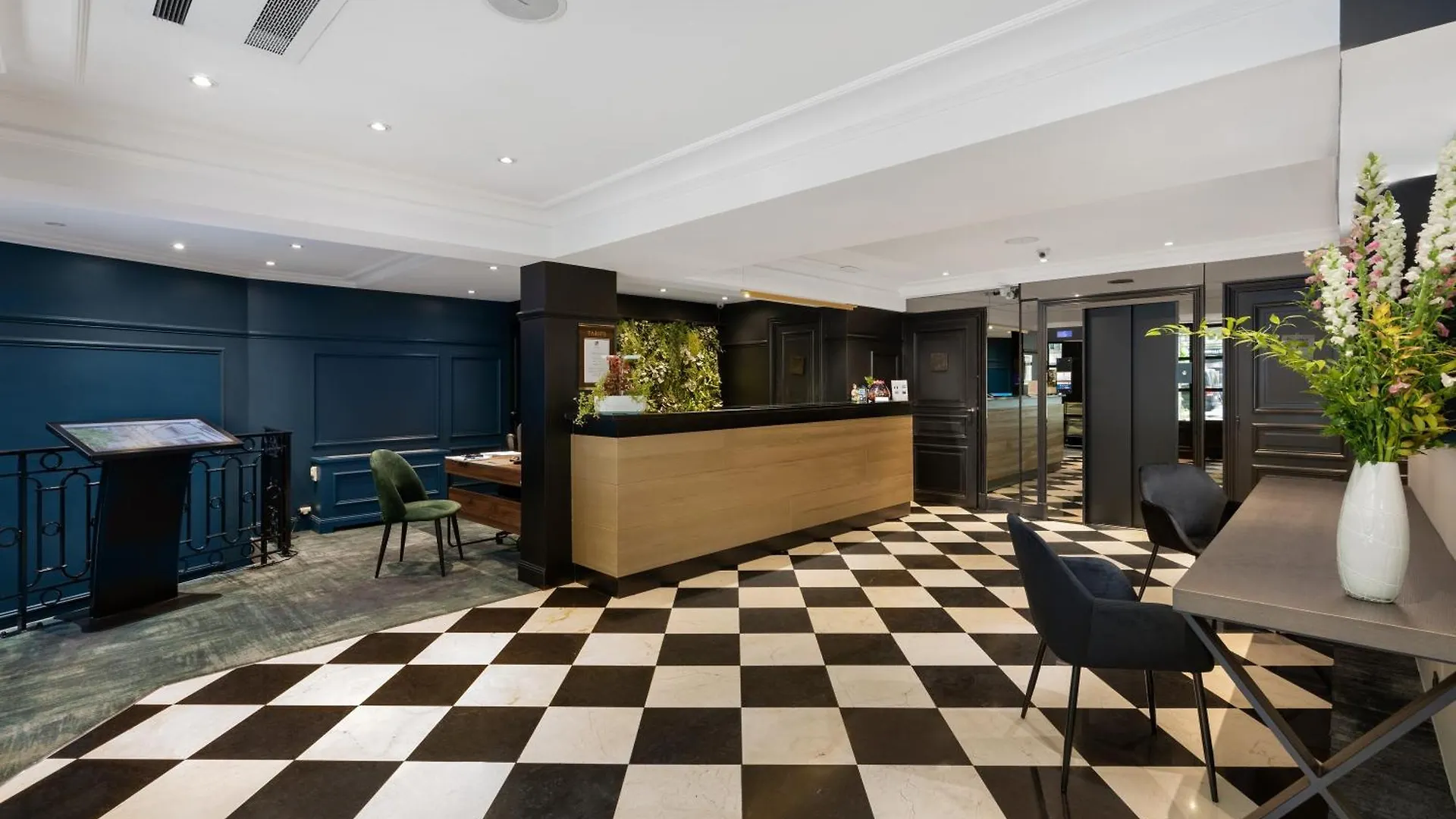 Le Royal Rive Gauche 3*