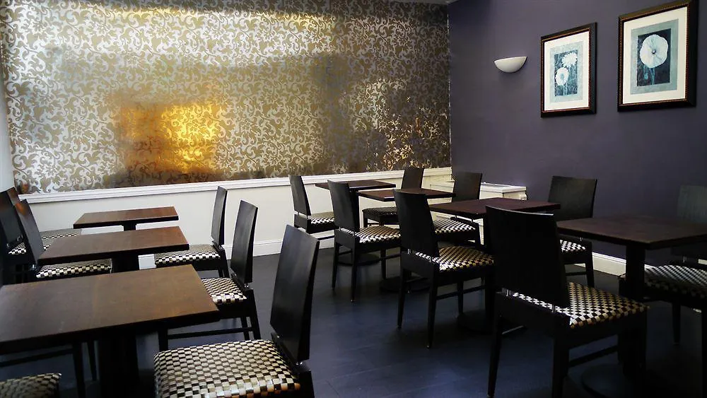 Le Royal Rive Gauche 3* Paříž